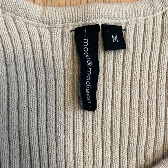 moon & madison Neutral Ribbed Button-Front Tank - Picture 2 of 5